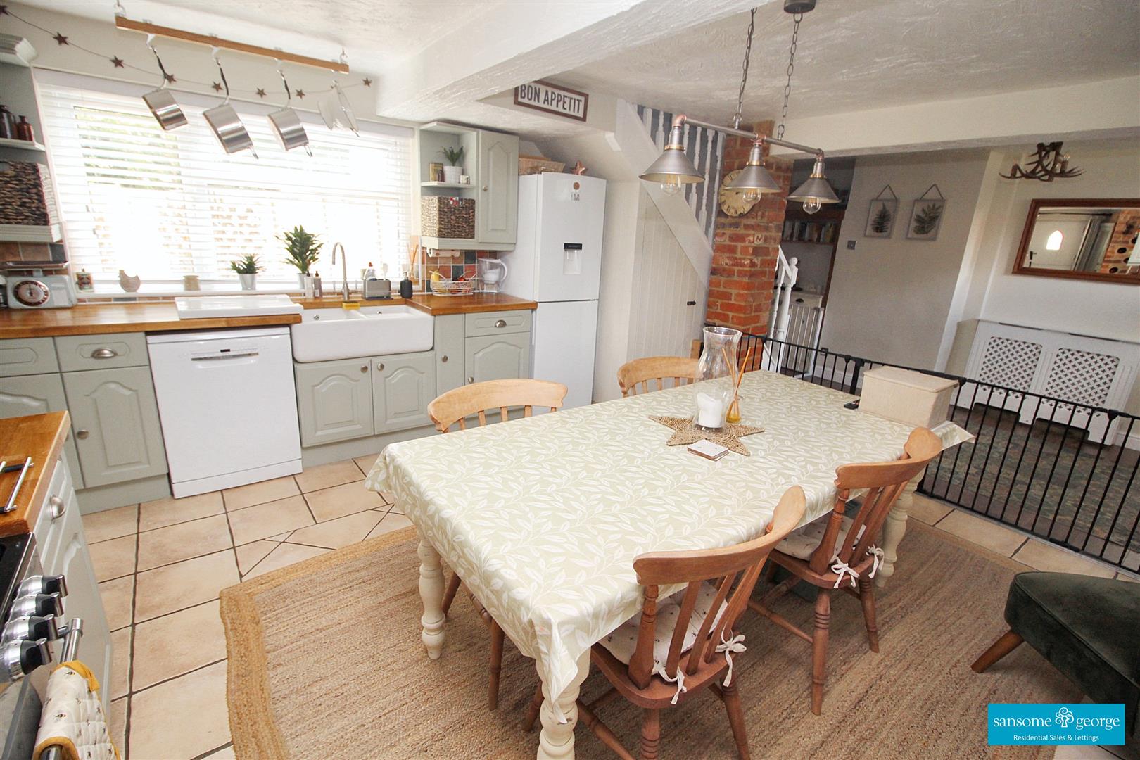 Chapel Hill, Tilehurst, Reading
